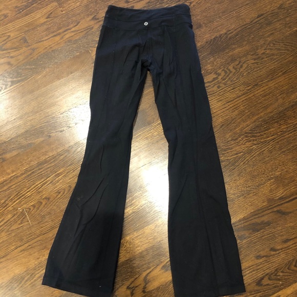 lululemon yoga pants!! - Picture 3 of 3